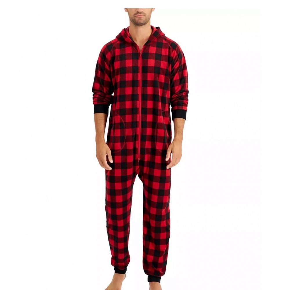 Men's Large Pre packaged Red Black Buffalo Plaid Holiday Christmas Pajamas